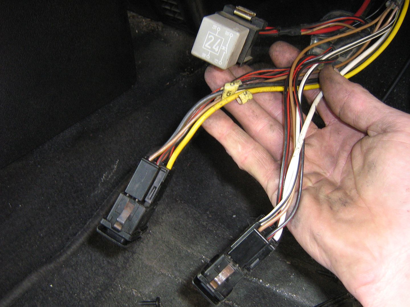 > Mk2 Electric Window Loom Removal/refit details